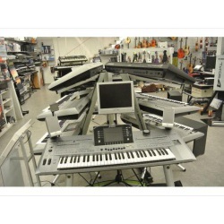 продам Yamaha Tyros 5 $ 1500USD